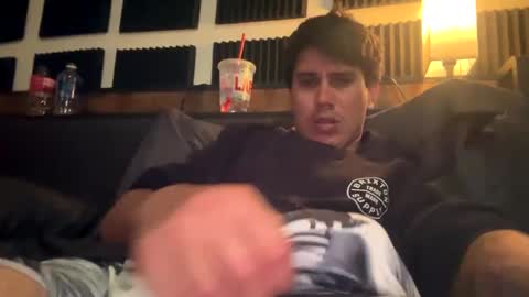 bigben281330 online show from September 20, 5:49 pm