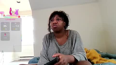 Ashley online show from February 16, 7:45 pm