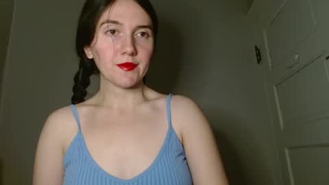 Isabella online show from January 18, 1:25 am