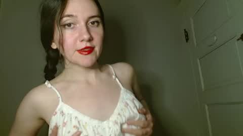 Isabella online show from February 23, 8:05 am