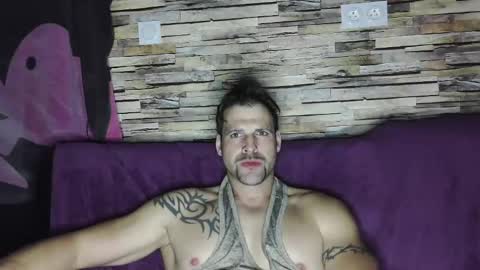 Bigboyband online show from February 4, 7:33 pm