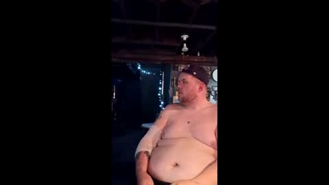 bigchubby262615 online show from May 2, 6:25 pm