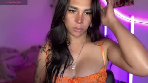 queen amanda online show from July 18, 6:04 am