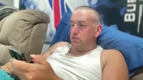 Snapshot of bigcocksuckingslut chatting on September 13, 12:24 am bigcocksuckingslut online show from September 13, 12:24 am