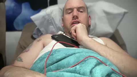 Snapshot of bigcocksuckingslut chatting on January 31, 2:04 am bigcocksuckingslut online show from January 31, 2:04 am