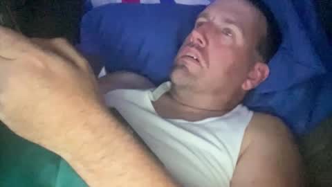 Snapshot of bigcocksuckingslut chatting on October 21, 12:27 am bigcocksuckingslut online show from October 21, 12:27 am