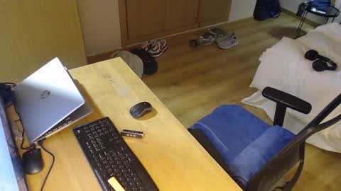 bigcok35spain online show from February 6, 2:33 am