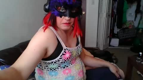 Madelyn online show from November 2, 5:02 pm