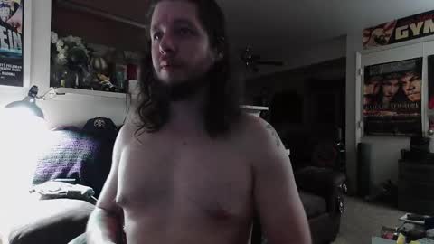 biggerisbetter21 online show from December 22, 6:09 am