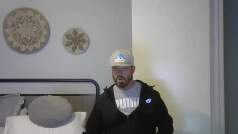 Snapshot of biggin10inch chatting on February 3, 3:38 pm Gavin online show from February 3, 3:38 pm