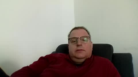Snapshot of bigguy2014 chatting on February 27, 10:11 am bigguy2014 online show from February 27, 10:11 am