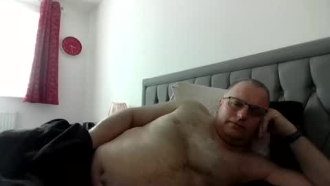 Snapshot of bigguy2014 chatting on March 12, 3:29 pm bigguy2014 online show from March 12, 3:29 pm