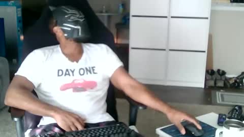 biggyballs900 online show from December 21, 6:58 pm