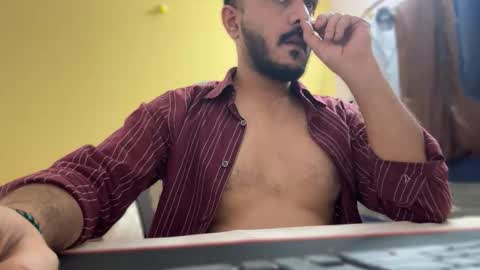 bighandsomesatisfy online show from March 30, 6:52 pm