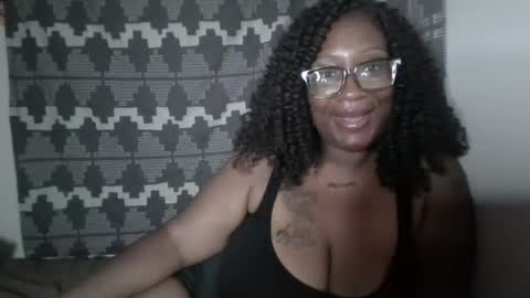 BigMamaMocha online show from August 9, 10:09 am