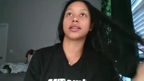 bignaturalmami online show from June 14, 1:46 pm