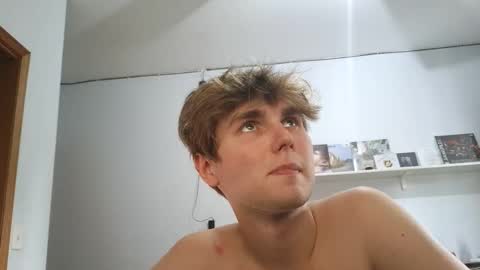 bigskinnyboyshh online show from April 13, 10:36 pm