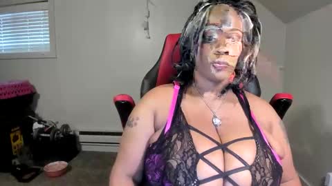 Mahogany online show from March 31, 12:55 am