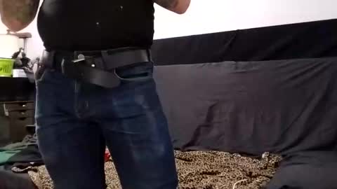 bigtopcircus online show from January 12, 5:47 am