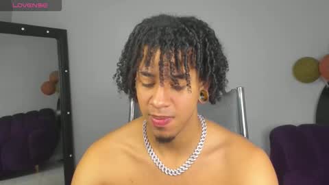 Sebas online show from December 1, 1:31 pm