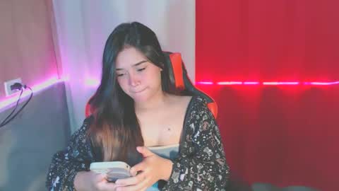 bilat tinax online show from December 22, 3:08 pm