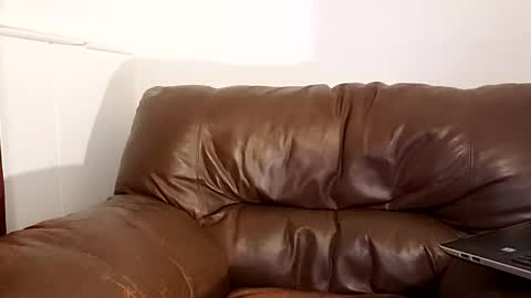 bilie11 online show from September 30, 4:45 am