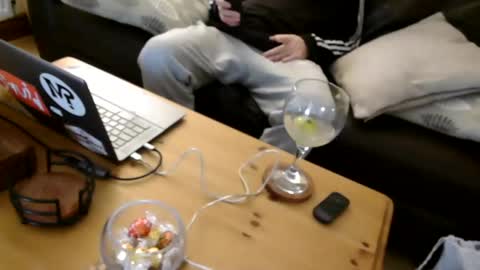 bindmedown online show from February 5, 9:51 pm