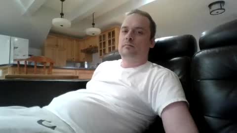 bird8888 online show from October 20, 8:14 pm