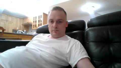 bird8888 online show from October 26, 9:14 pm