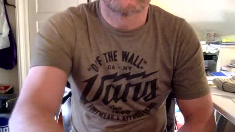 BisonBar online show from November 29, 7:32 pm