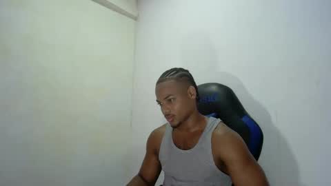 tu morenito online show from October 7, 8:38 pm