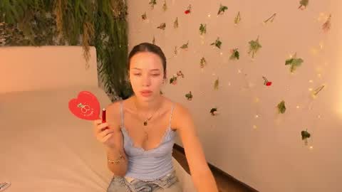 Jenny online show from June 26, 8:53 am