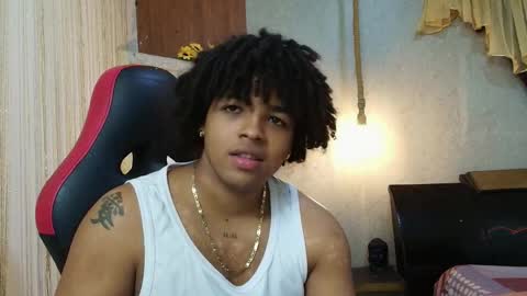 black_king_241 online show from March 27, 4:40 am