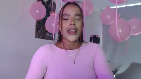 luisa  online show from January 12, 7:54 pm