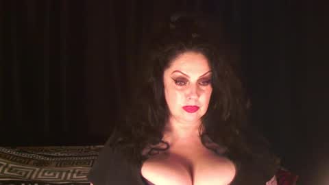 Sarah online show from November 25, 2:10 am