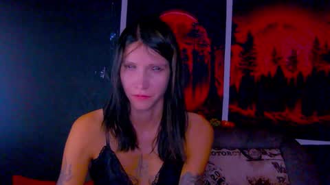 Kristin online show from October 20, 1:38 pm