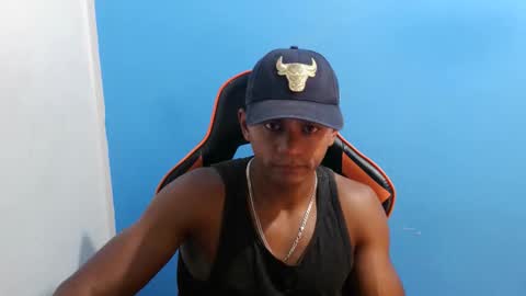 Snapshot of blackkiss_sweet chatting on September 16, 6:11 pm blackkiss_sweet online show from September 16, 6:11 pm