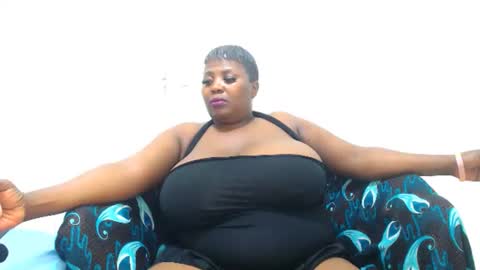 blackladyqx online show from February 24, 9:29 pm