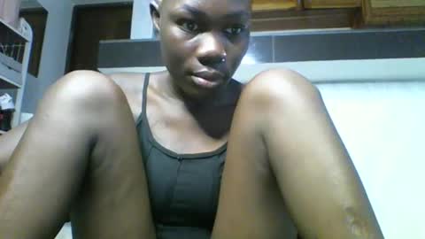 blackmarvel02 online show from February 16, 11:08 am