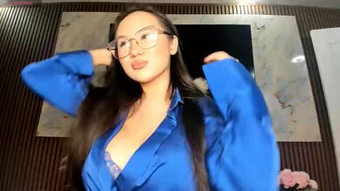 Karina online show from March 15, 1:03 pm