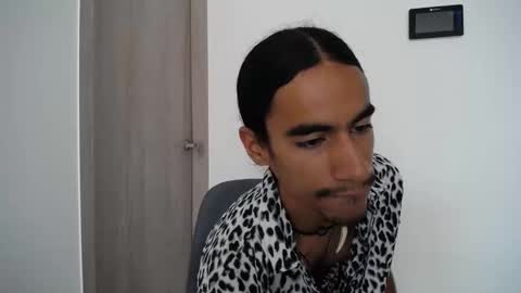 Snapshot of blackpanter_13 chatting on December 16, 7:54 pm Black Panther online show from December 16, 7:54 pm