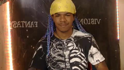 i am D.L online show from February 3, 1:40 pm