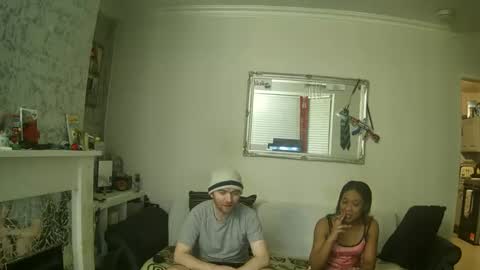 blackvswhite2022 online show from February 12, 1:41 am