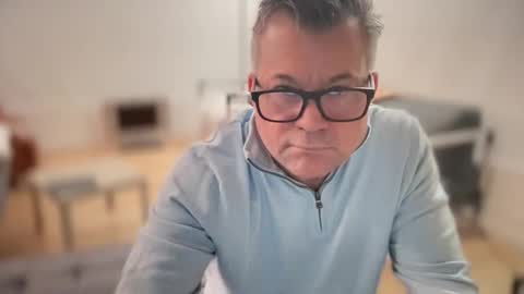 blake_strong online show from January 10, 3:45 am