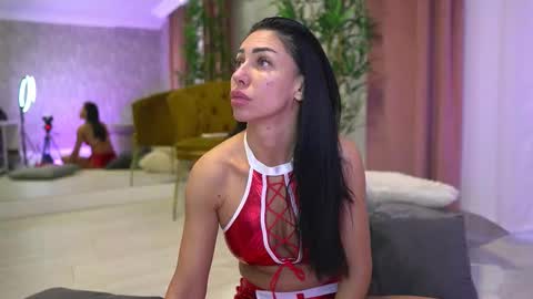 blakmy online show from December 22, 4:30 am