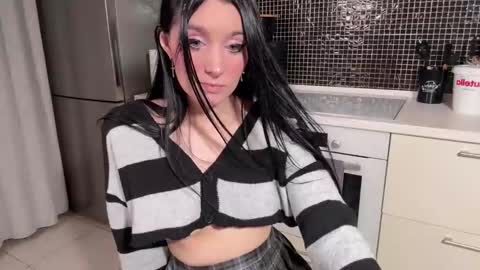 Snapshot of blancasuarez chatting on September 28, 11:58 pm MY VIDEOS THAT WILL MAKE YOU CUM - online show from September 28, 11:58 pm