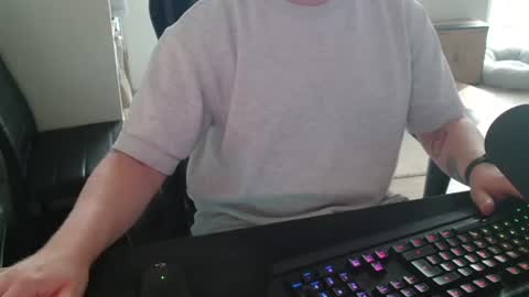 Blank online show from June 9, 6:57 am