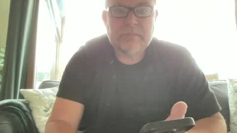 BlIdoL online show from June 10, 6:23 am