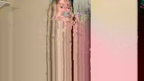 blondebunny999 online show from March 6, 5:28 am