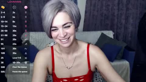 Lola online show from December 11, 11:43 pm